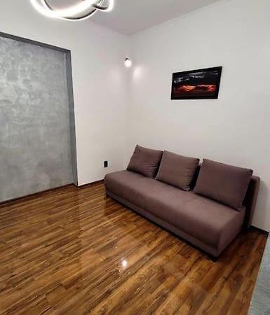 Modern Studio At Unirii Bukarest Exterior foto